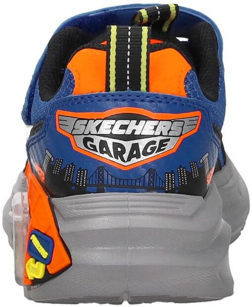 Garage - large