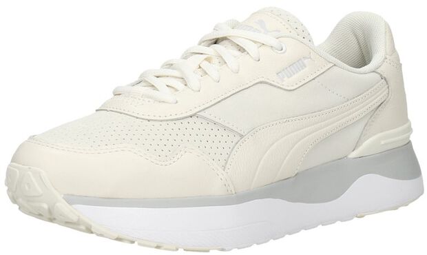 R78 Voyage Premium - large