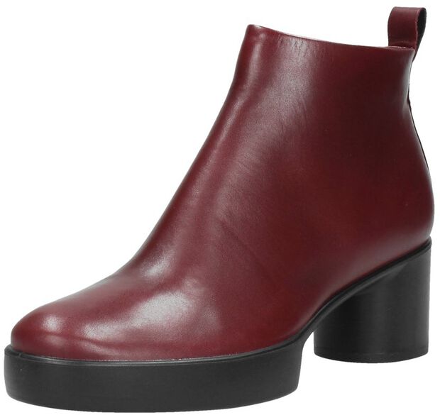 Sculptured Motion 35 - large