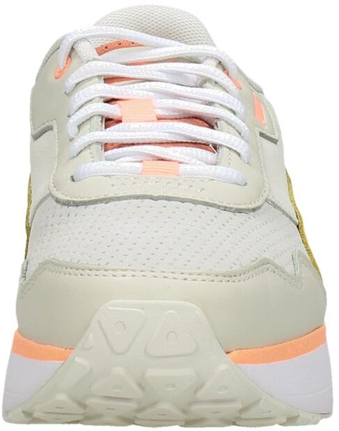 R78 Voyage Premium - large