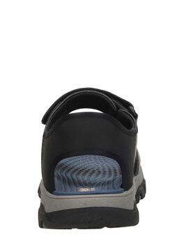 Slip-ins: Tresmen - Reece