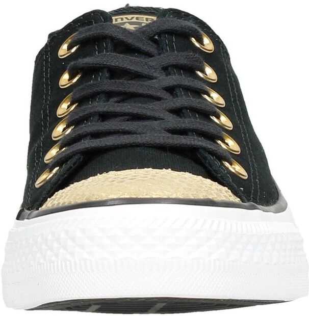 Chuck Taylor All Star - large