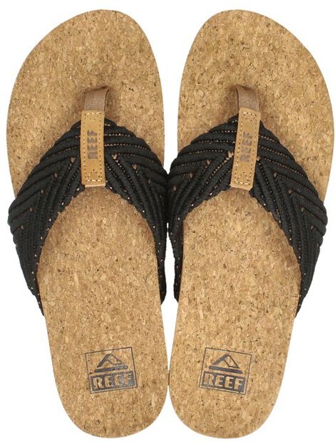 Cushion Court - large