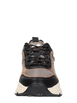 Sneakers Laag