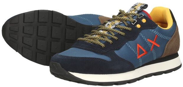 Tom Goes Camping - large