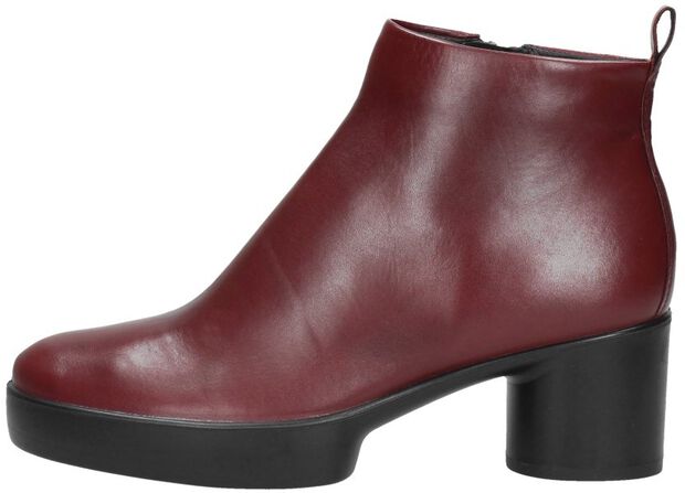 Sculptured Motion 35 - large