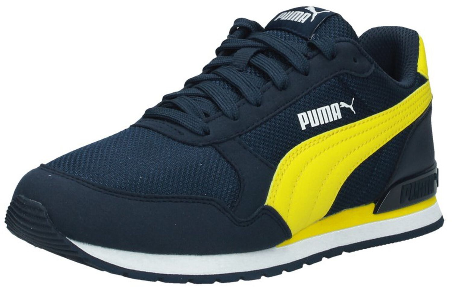 st runner v2 mesh sneakers