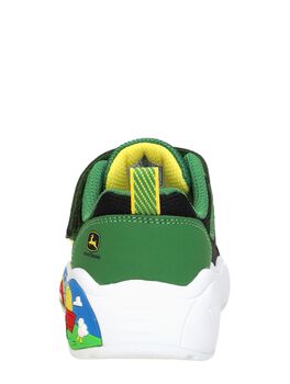 John Deere: Play Scene