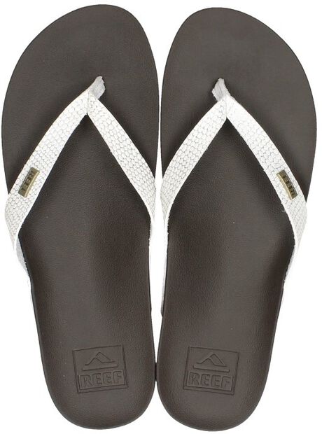 Cushion Court - large