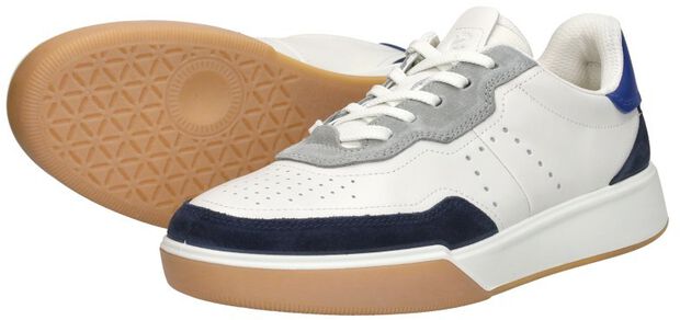 Street Court - large