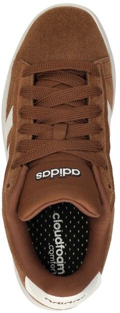 GRAND COURT ALPHA 00s - large