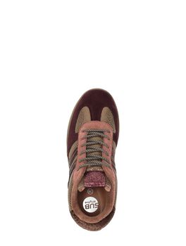 Sneakers Laag