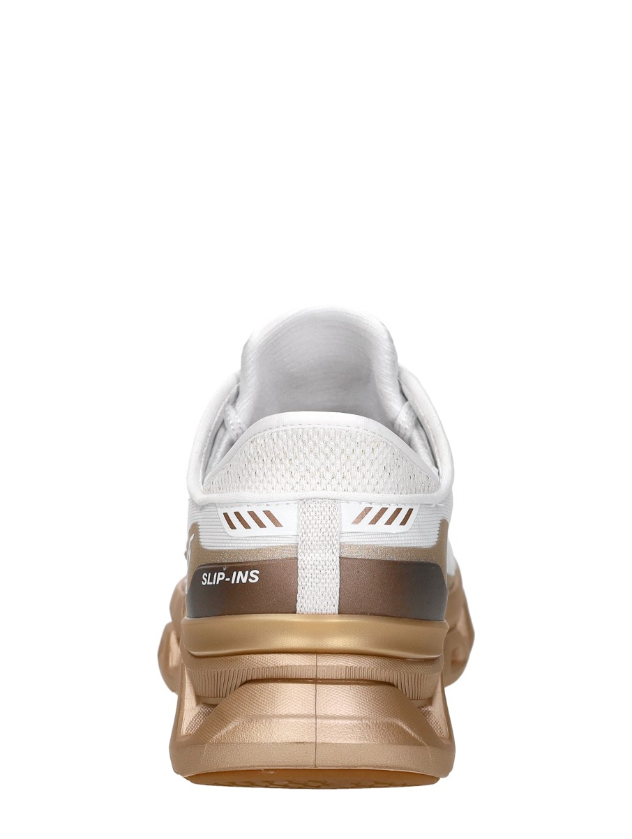Skechers - Slip-ins: Glide-step Altus – wit – foto 3 van 4