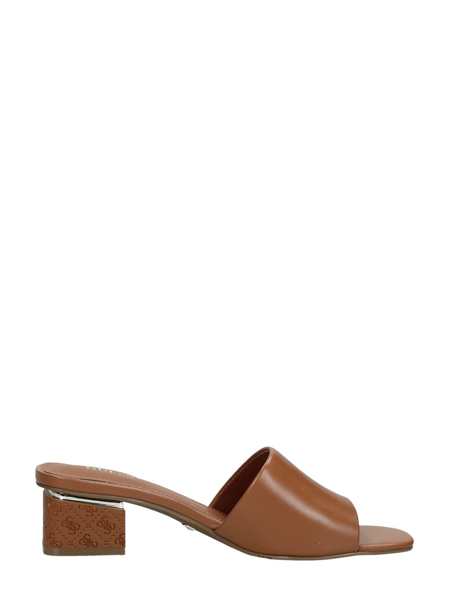 Guess - Yara – foto 4 van 4