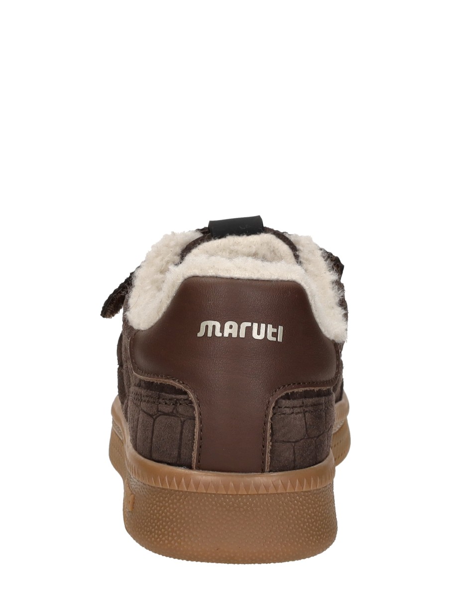 Maruti - Yana – foto 3 van 4