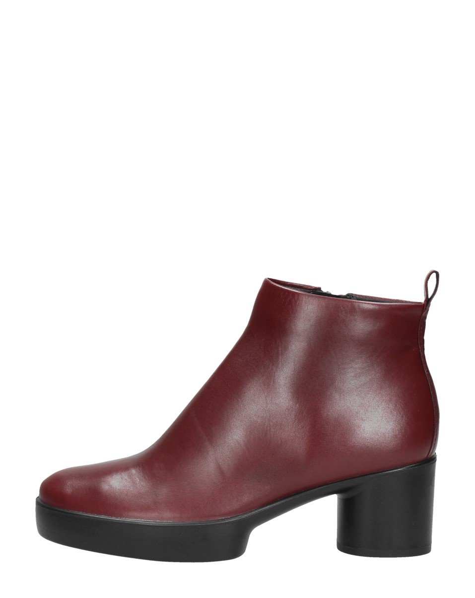 ECCO Sculptured Motion 35