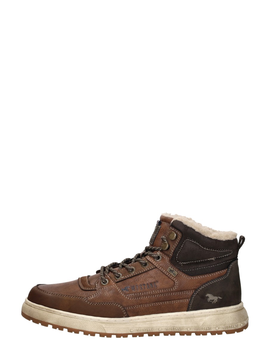 Mustang Veterschoenen Hoog – Cognac