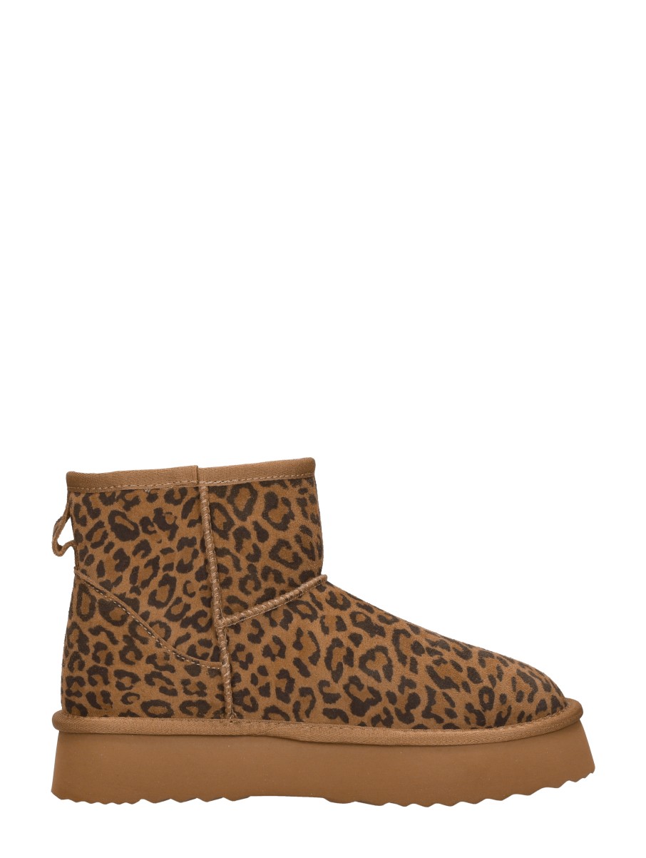 Shoecolate - Enkellaarsjes Plat – cognac – foto 4 van 4