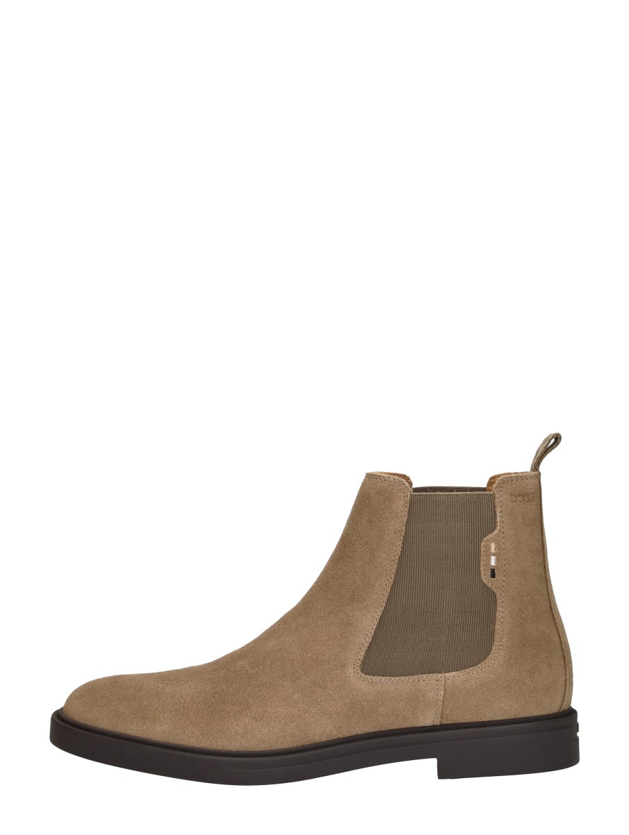 Hugo Boss  Calev Cheb