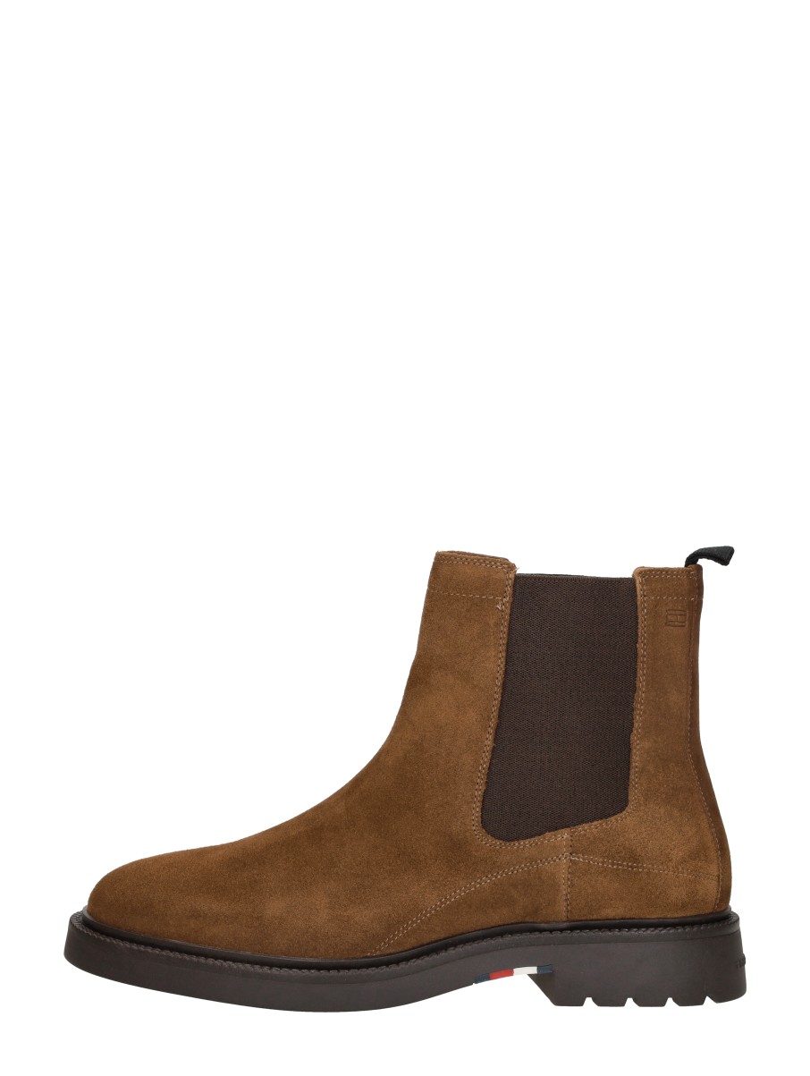 Tommy Hilfiger  Corporate Casual Suede Chelsea