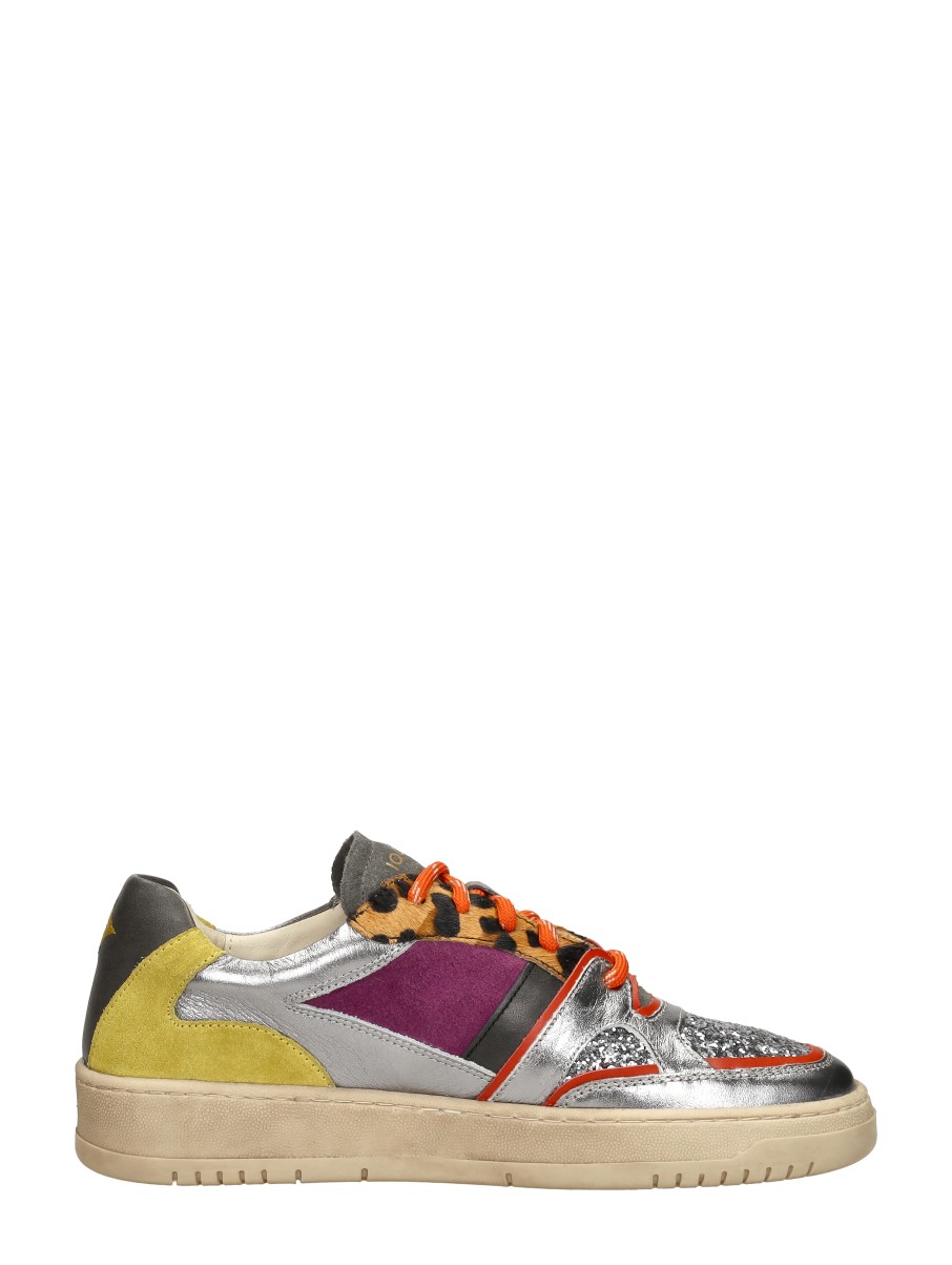 Iqonic - Sneakers Laag Zilver – zilverkleur – foto 4 van 4