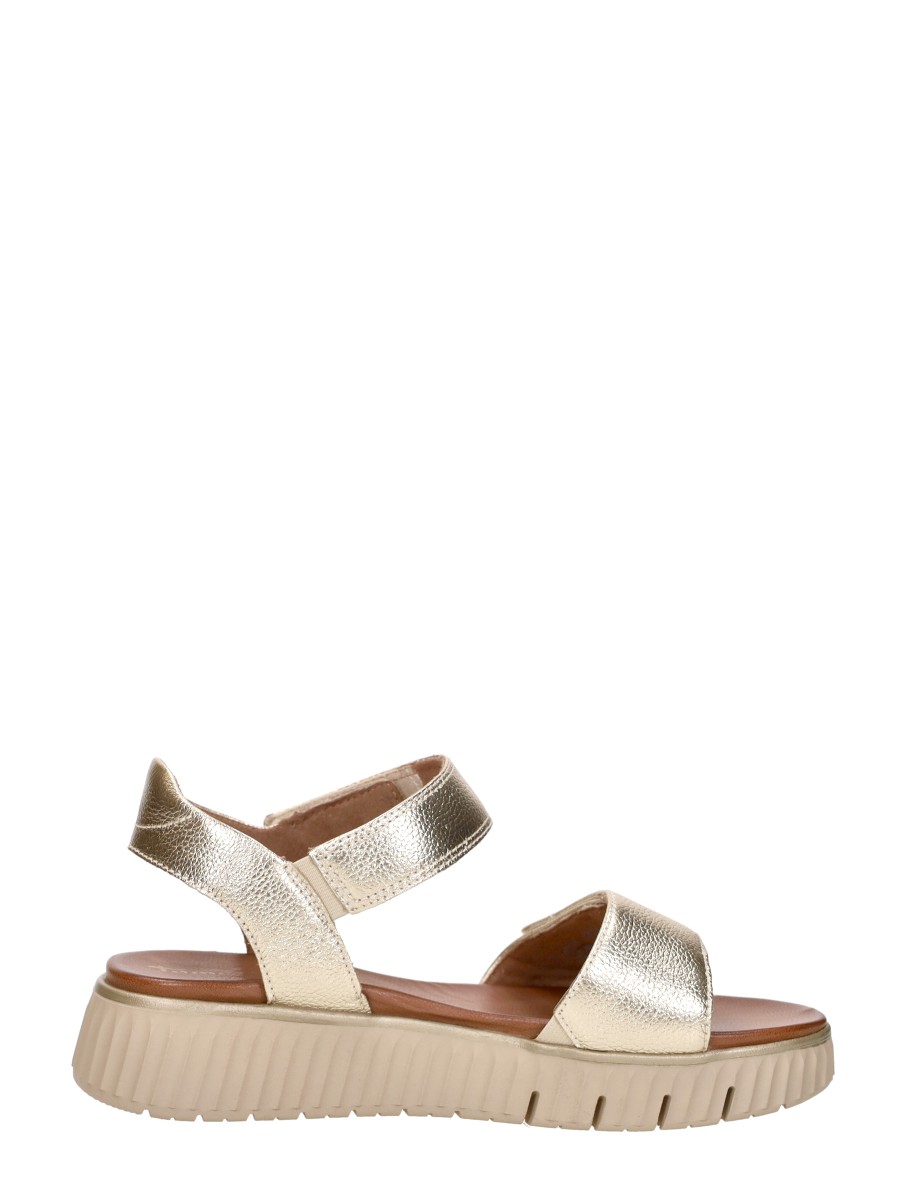 Tamaris Comfort - Sandalen Plat – goudkleur – foto 4 van 4
