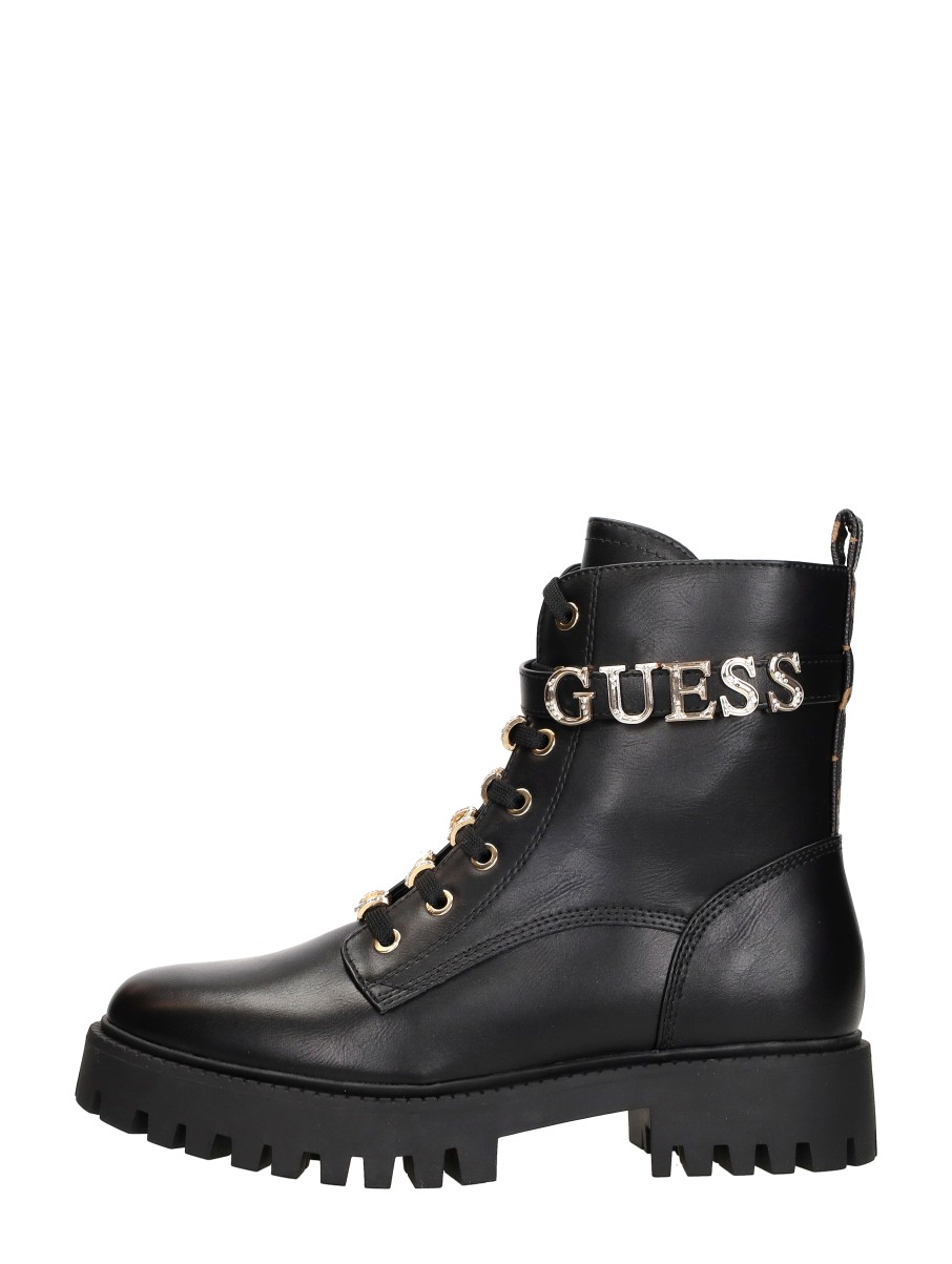 Guess  Ficki
